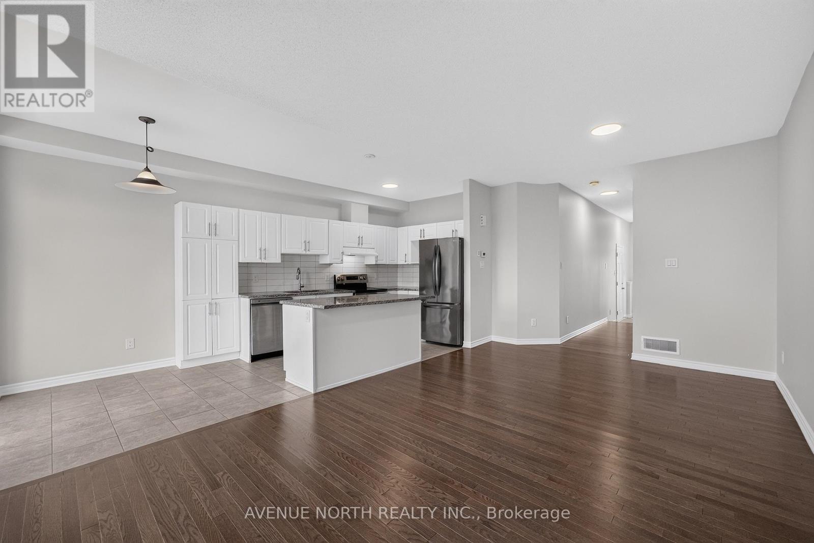 292 Livery Street, Ottawa, Ontario  K2V 0S1 - Photo 9 - X13793278