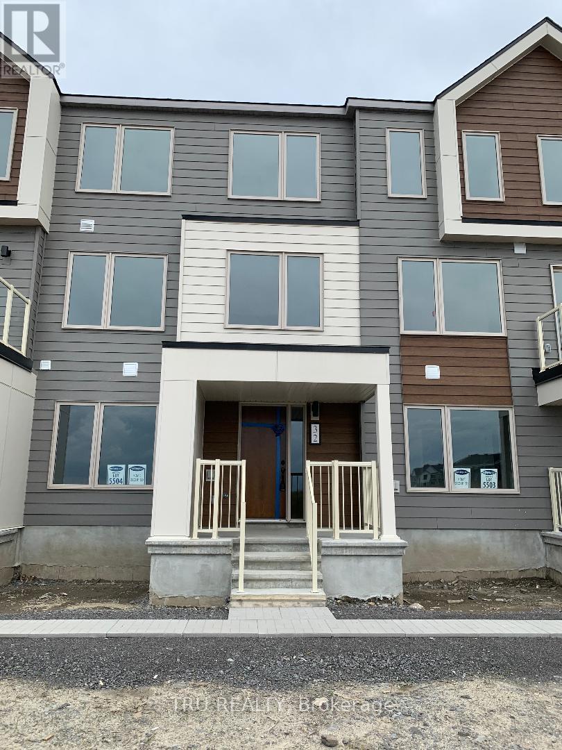 32 LIMNOS LANE N, Ottawa, Ontario
