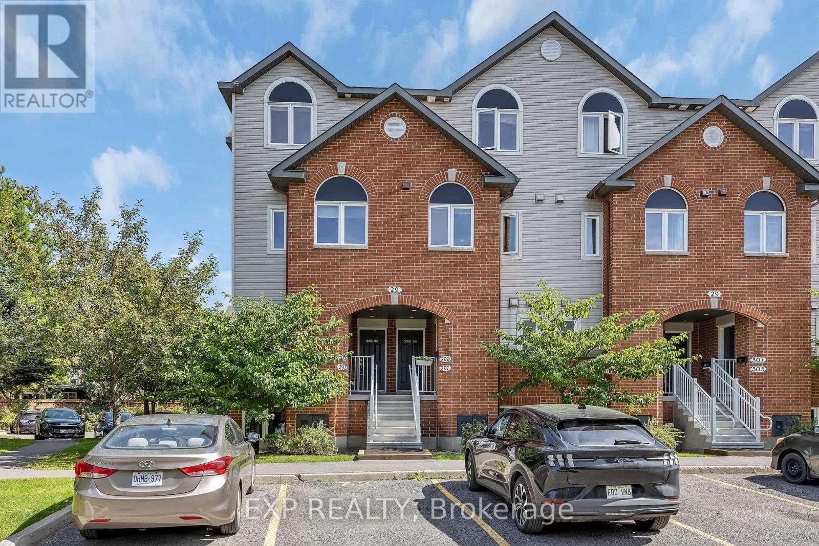 295 - 29 JARDIN PRIVATE E, Ottawa, Ontario