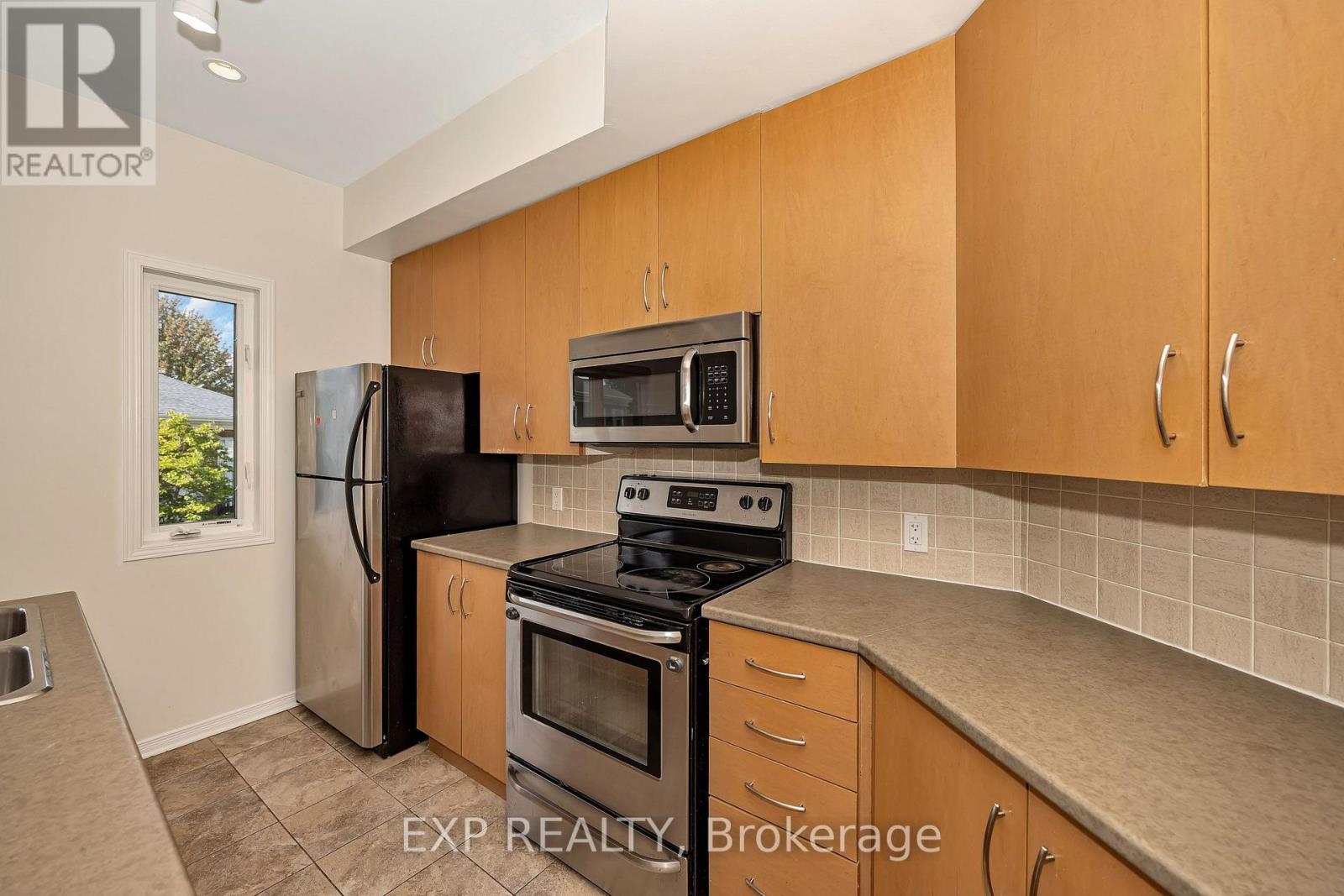 295 - 29 Jardin Private E, Ottawa, Ontario  K1K 2V6 - Photo 10 - X13793402