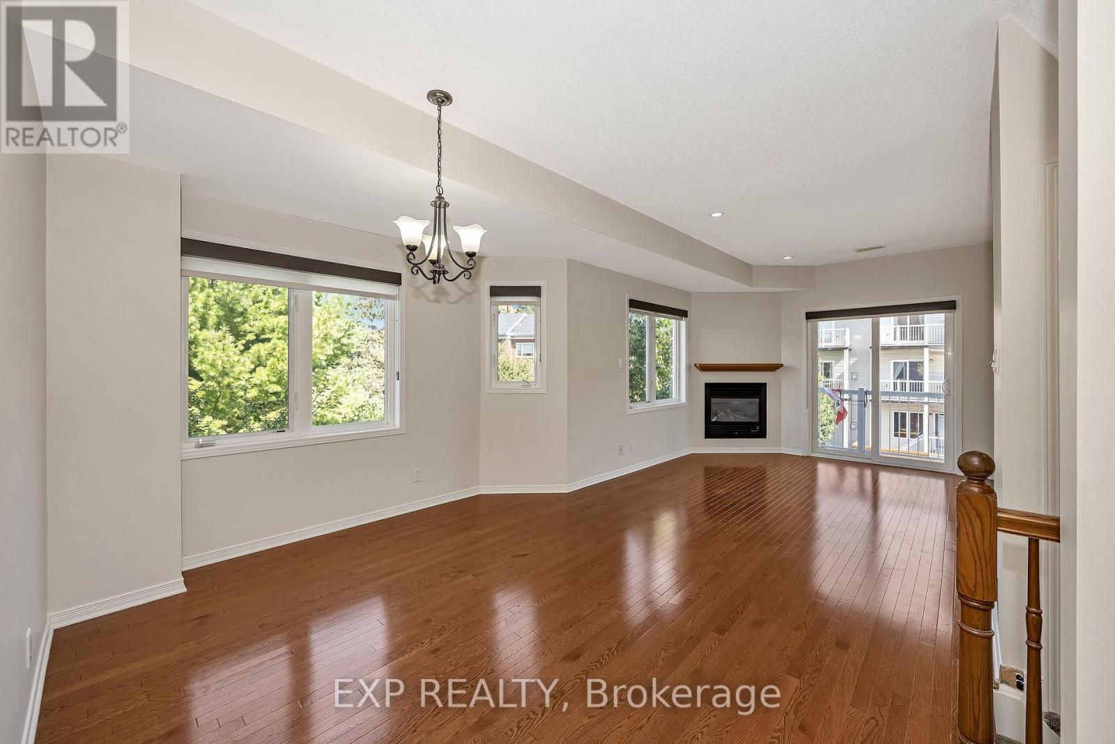 295 - 29 Jardin Private E, Ottawa, Ontario  K1K 2V6 - Photo 7 - X13793402