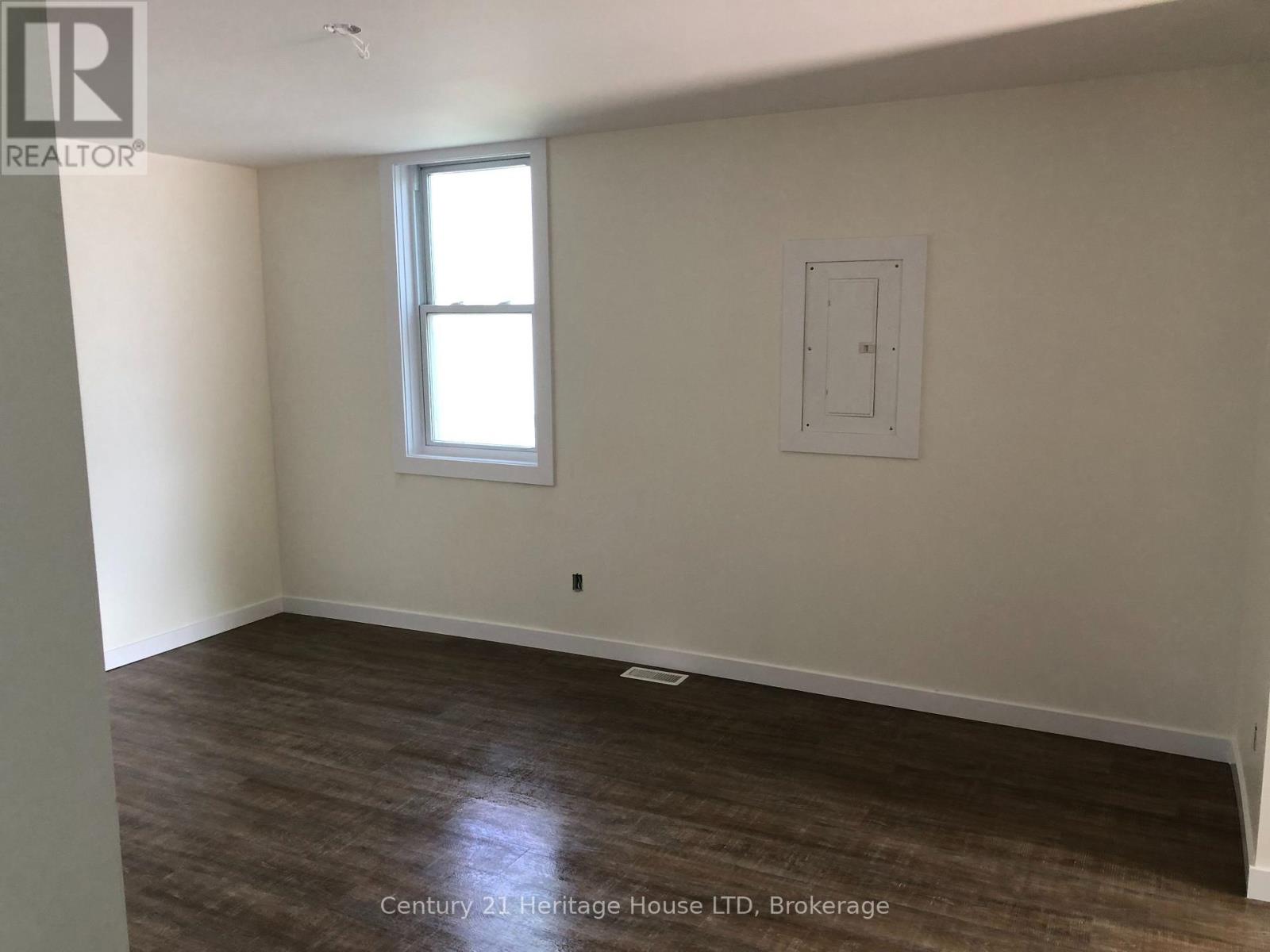 #2 - 28 Princess Street, Fort Erie, Ontario  L2A 1V6 - Photo 5 - X13793268