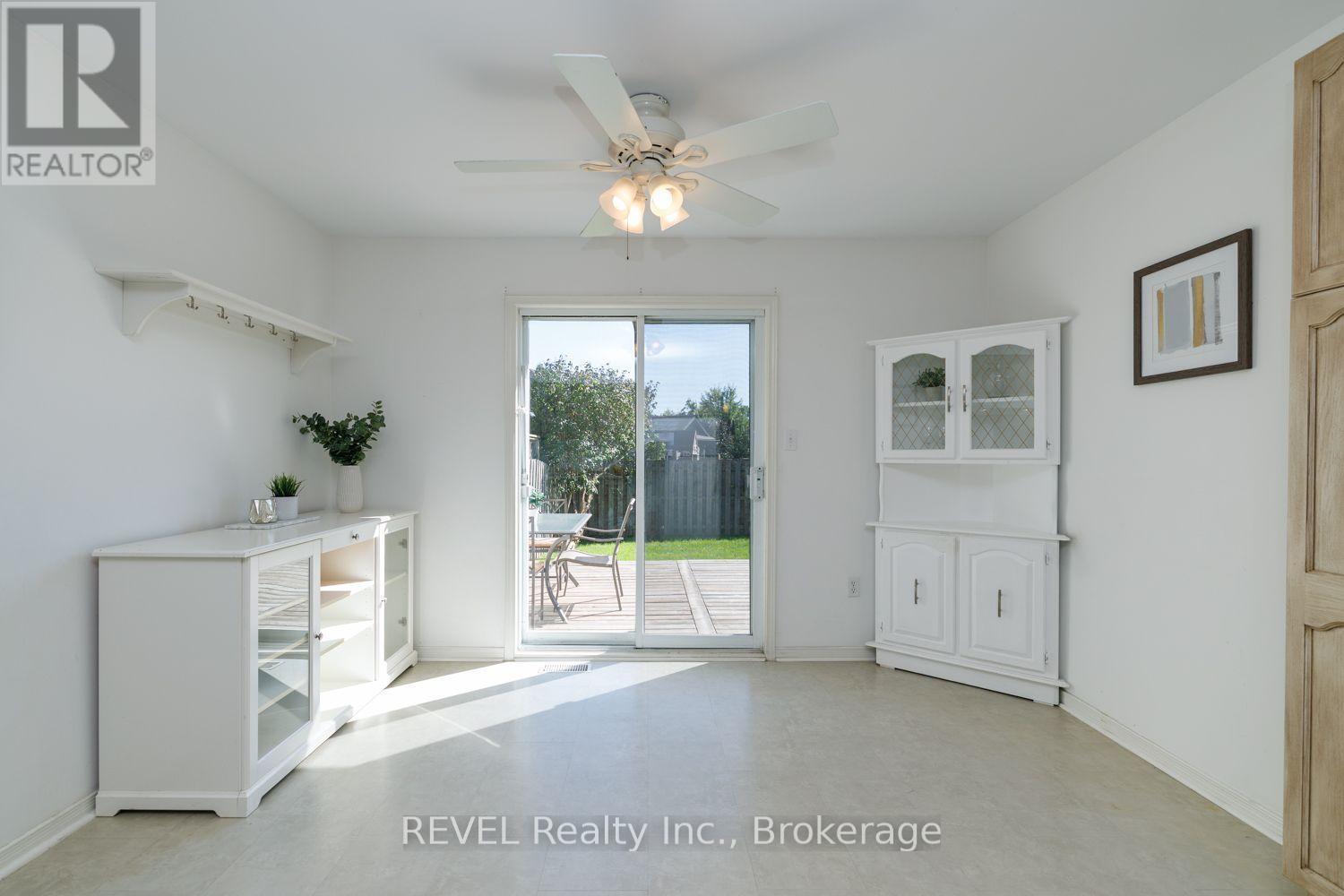 4 Saddler Street, Pelham, Ontario  L3E 0N8 - Photo 15 - X13793424