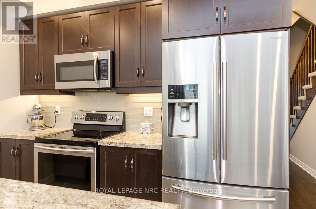 15 - 377 Glancaster Road, Hamilton, Ontario  L9G 0G4 - Photo 7 - X13793442