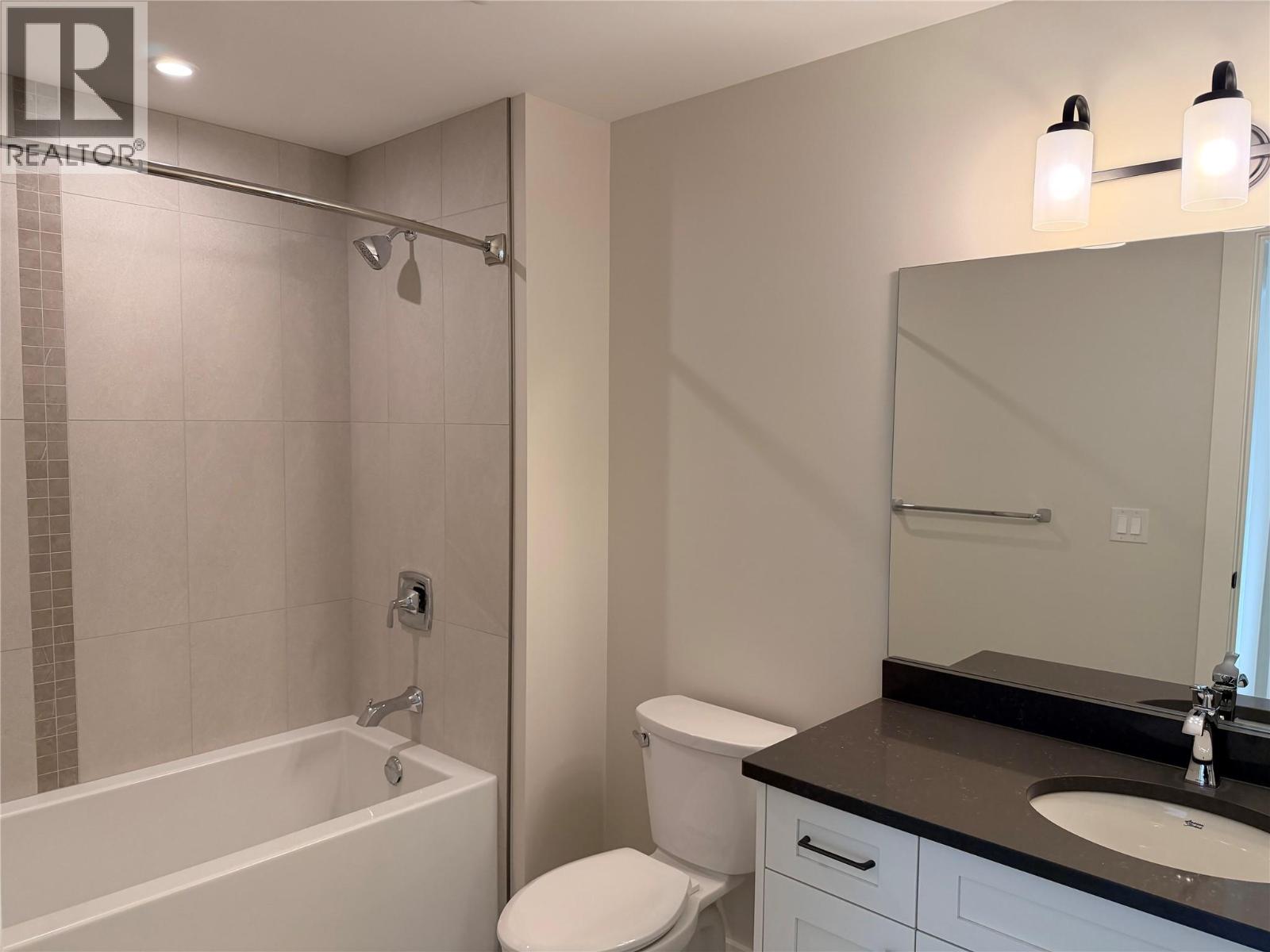 2171 Van Horne Drive Unit# 105, Kamloops, British Columbia  V1S 0E2 - Photo 5 - 10400520
