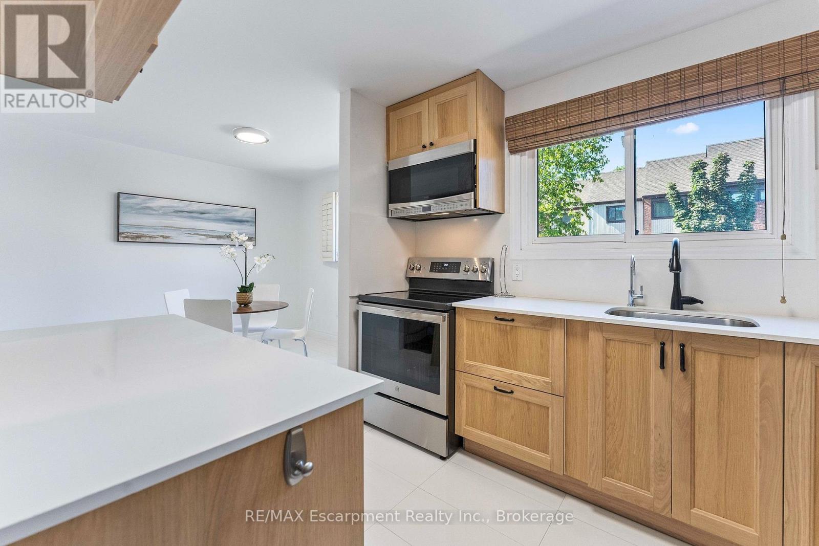 18 - 1060 Walden Circle, Mississauga, Ontario  L5J 4J9 - Photo 18 - W13793462