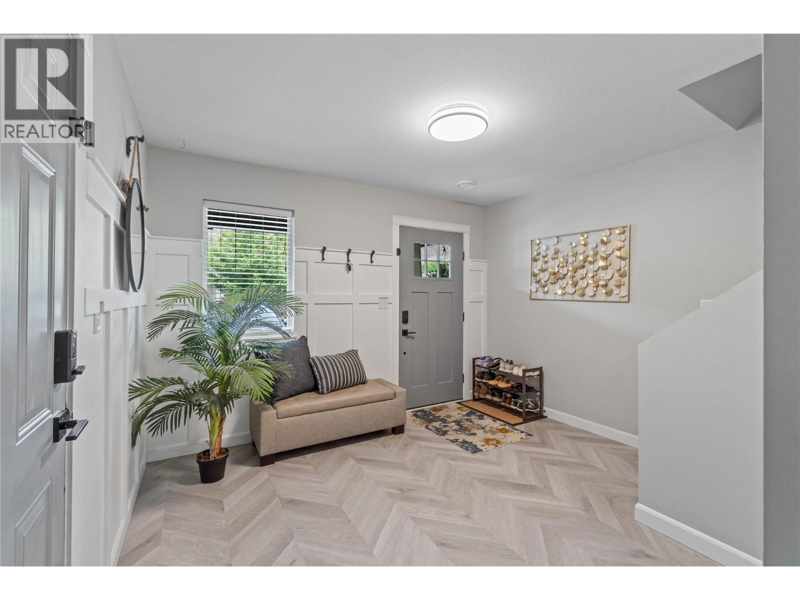 2592 Crestline Street Unit# 9, Kamloops, British Columbia  V2B 0E7 - Photo 4 - 10400748