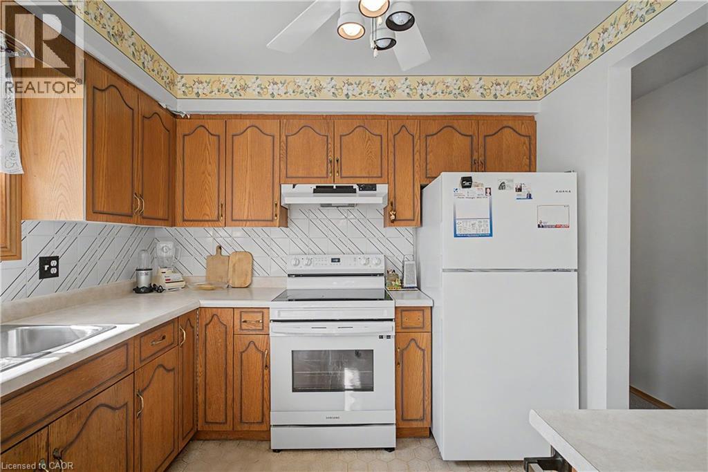 125 Blackwell Drive, Kitchener, Ontario  N2N 2P9 - Photo 21 - 40863129
