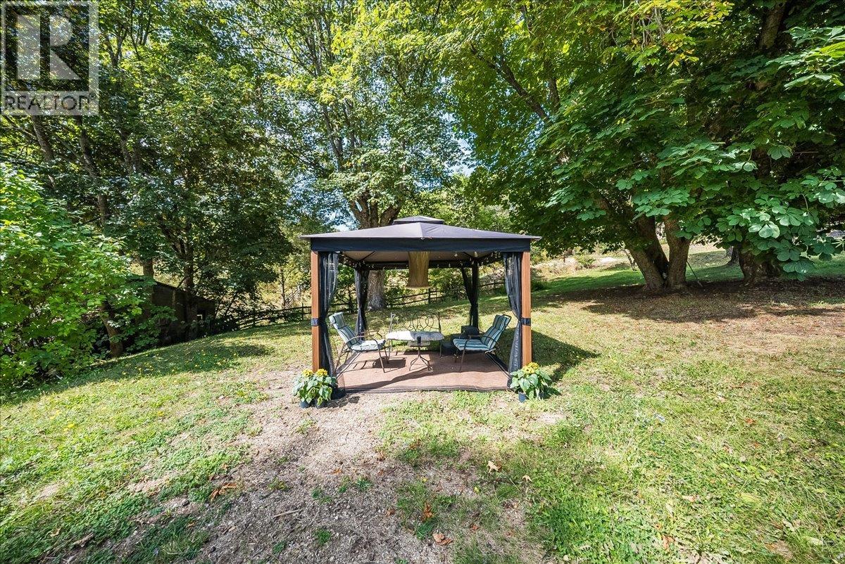 2961 Happy Valley Road, Rossland, British Columbia V0G 1Y0 - Photo 22 - 10400913