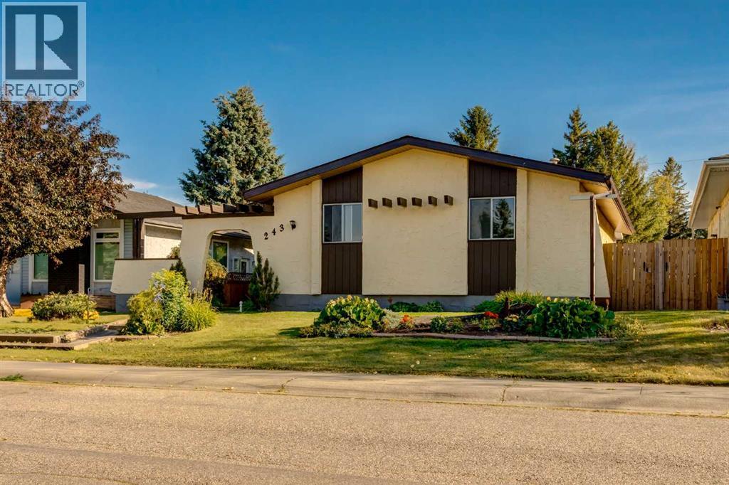 243 Cedarpark Green Sw, Calgary, Alberta  T2W 2K1 - Photo 50 - A2341947
