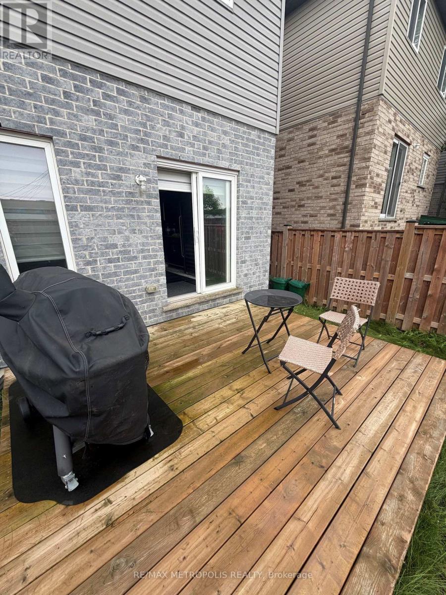 668 Blair Creek Drive, Kitchener, Ontario  N2P 0E7 - Photo 16 - X13792582