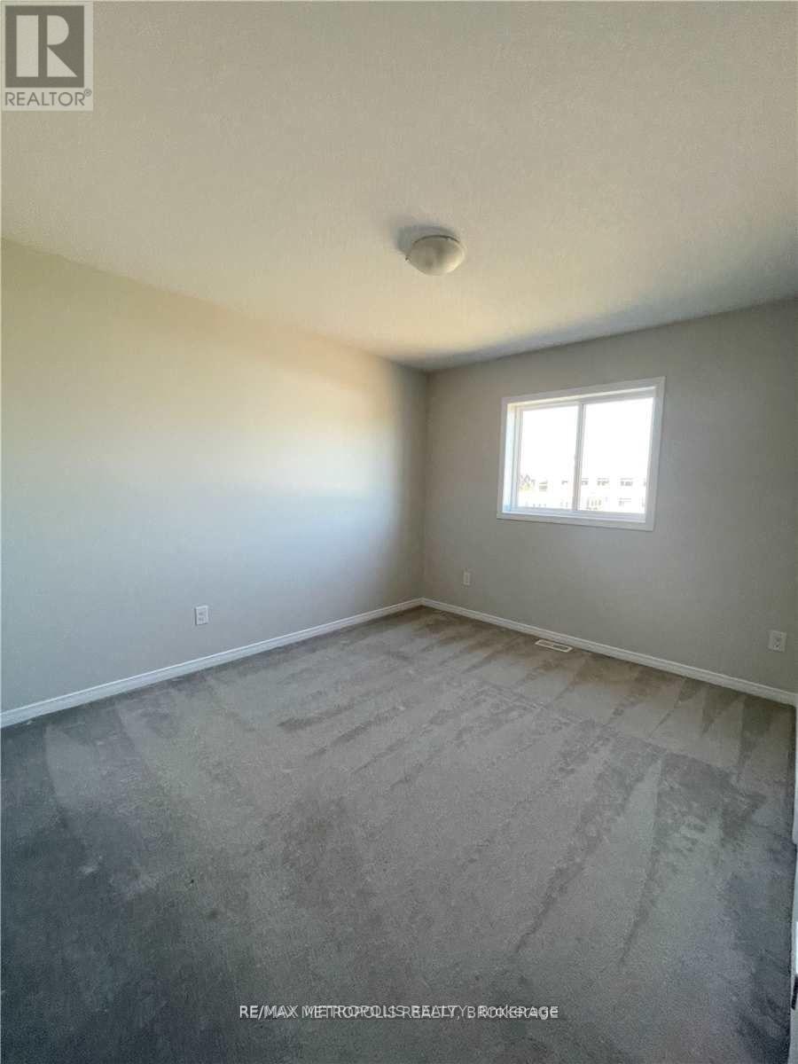 668 Blair Creek Drive, Kitchener, Ontario  N2P 0E7 - Photo 13 - X13792582