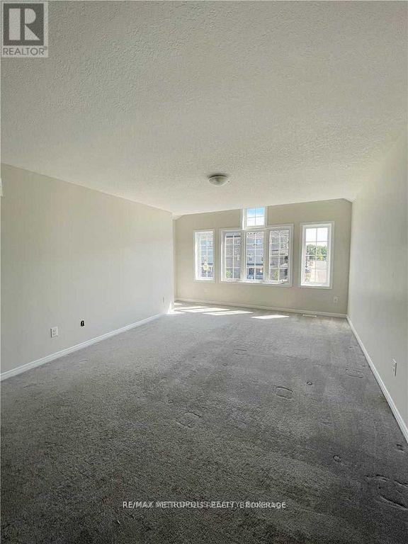 668 Blair Creek Drive, Kitchener, Ontario  N2P 0E7 - Photo 8 - X13792582