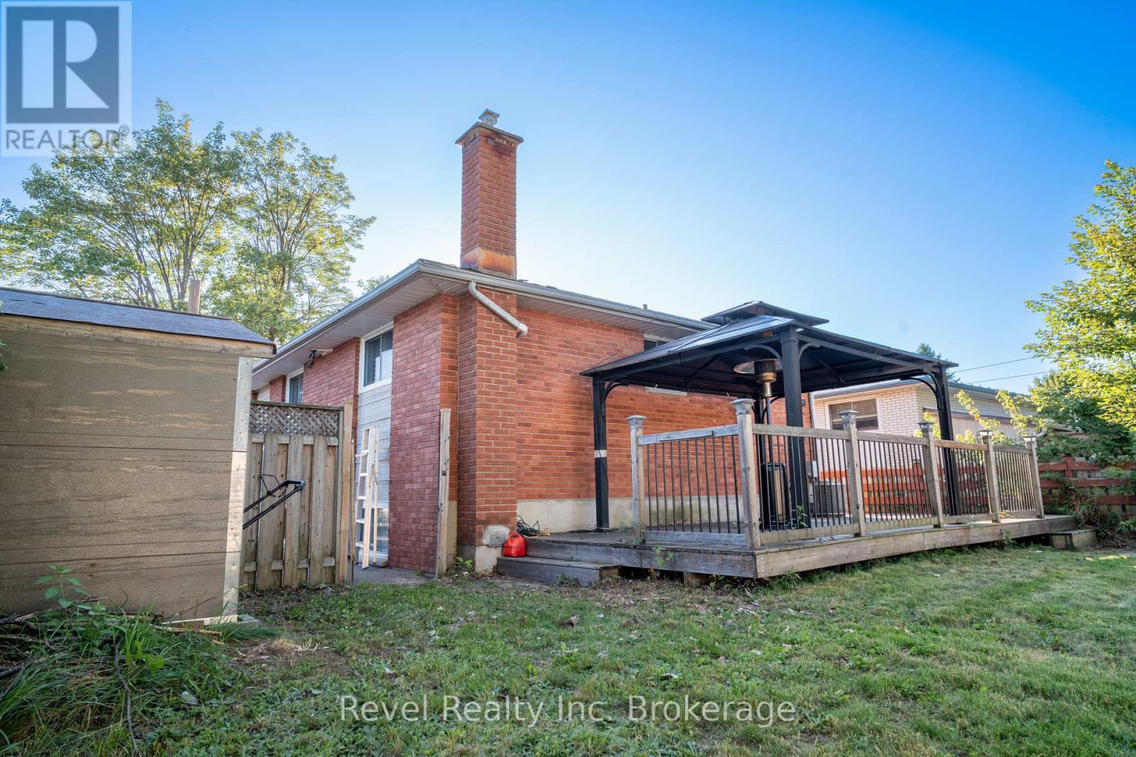 12 NIGHTINGALE DRIVE photo 4