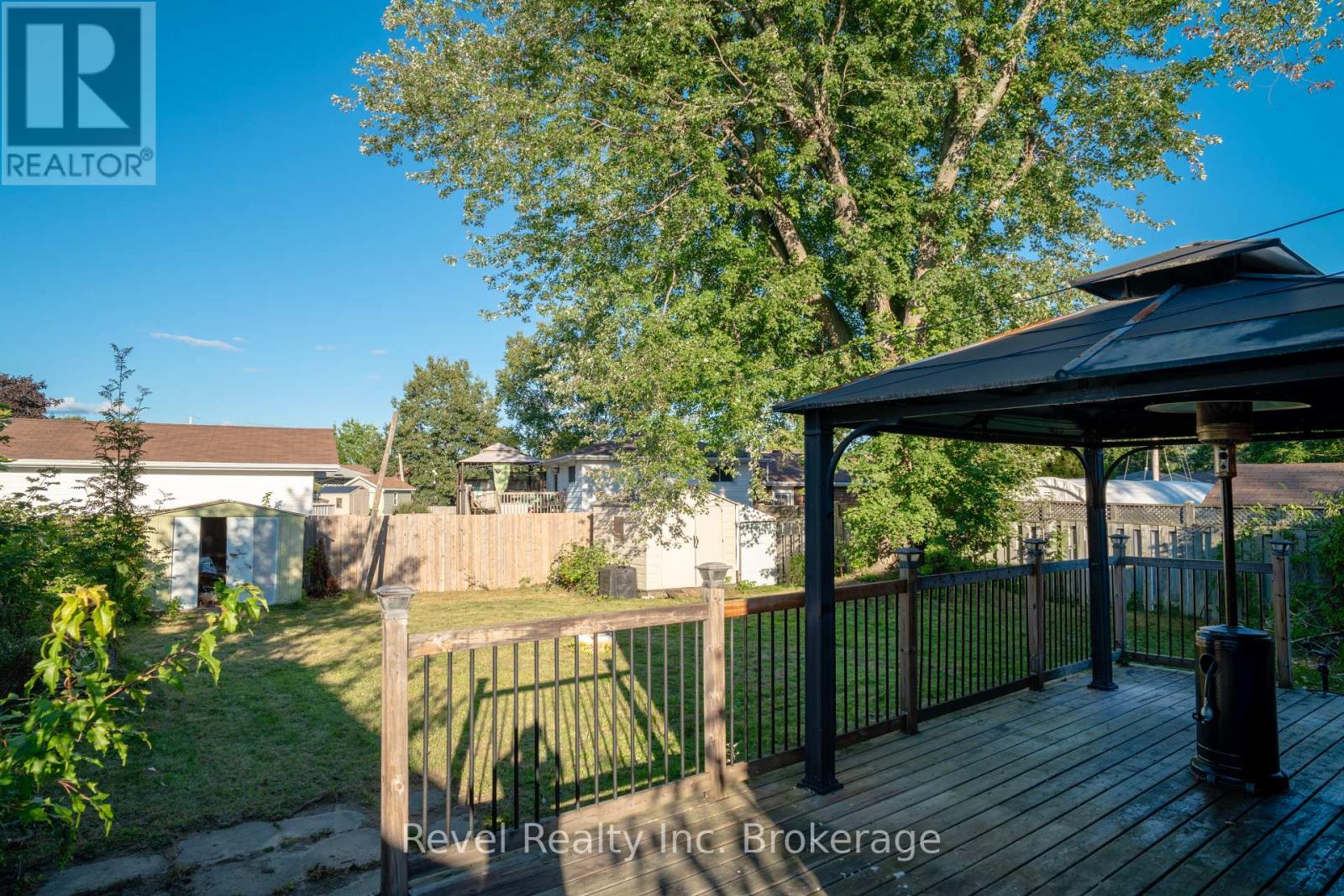 12 NIGHTINGALE DRIVE photo 6