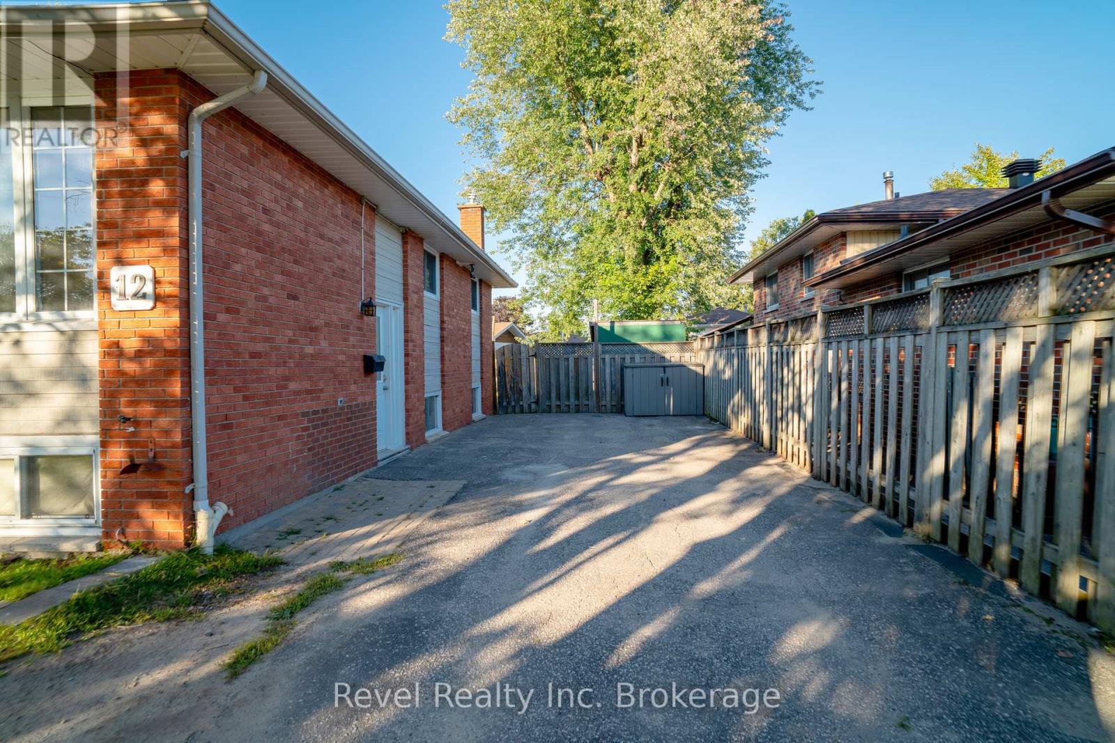 12 NIGHTINGALE DRIVE photo 9