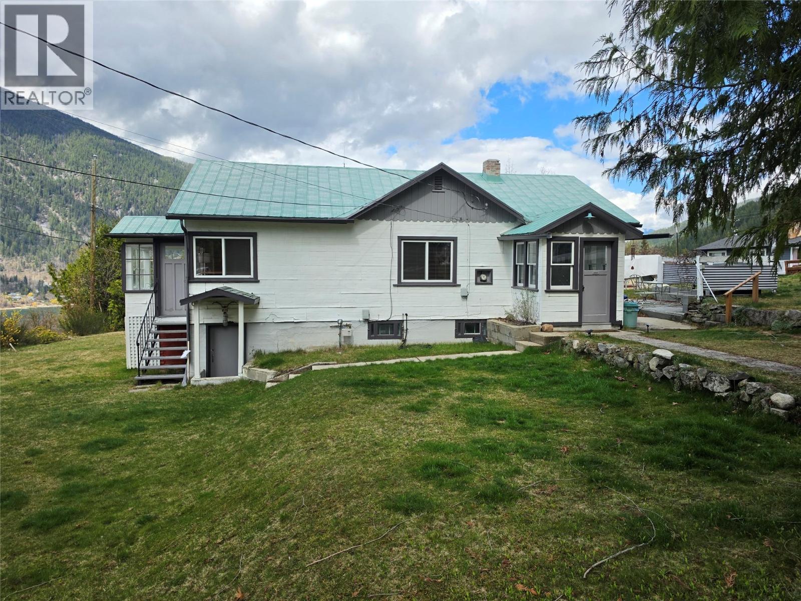 804 Eighth Street, Nelson, British Columbia V1L 3B1 - Photo 29 - 10400972