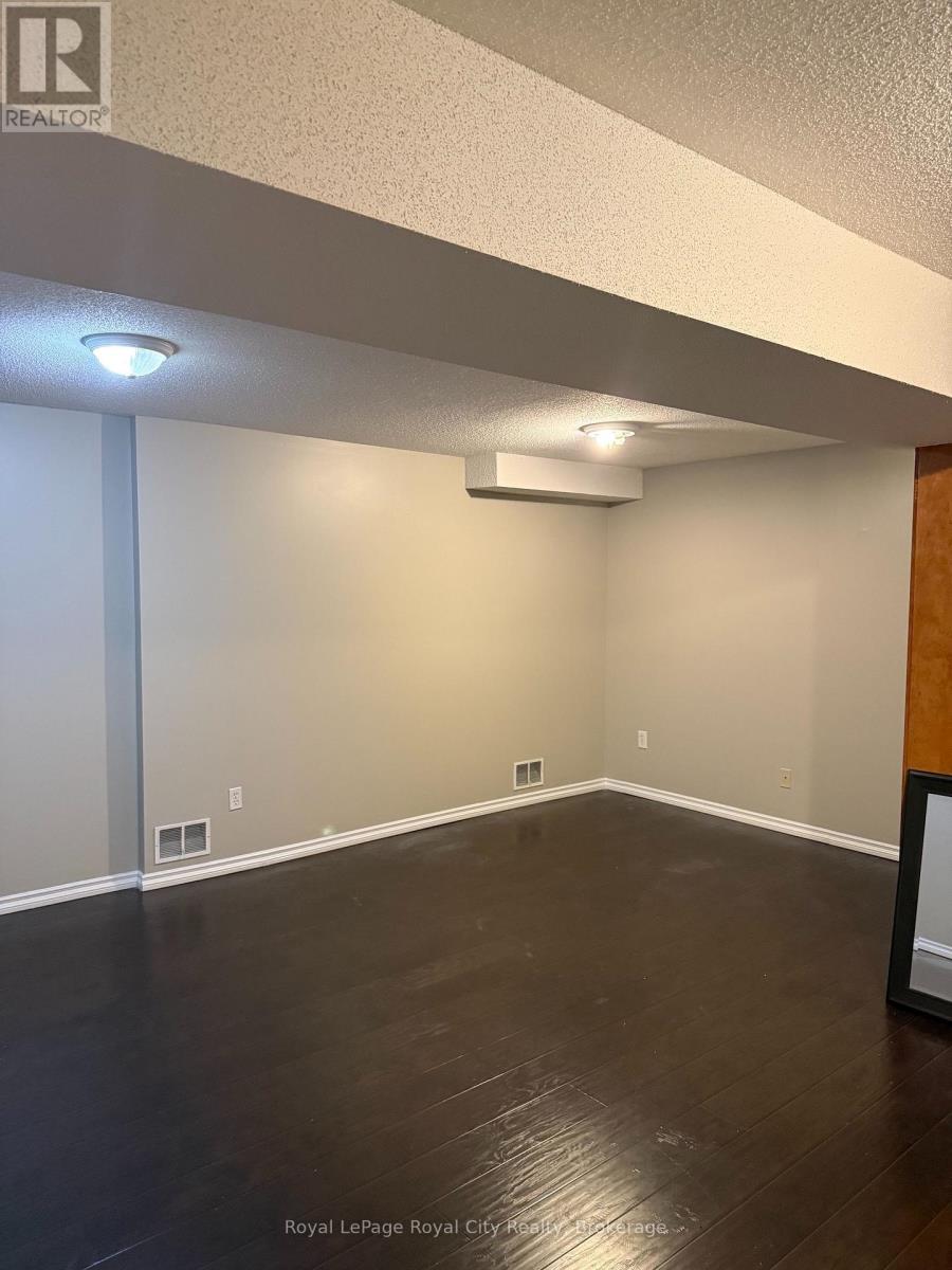 93 - 240 London Road W, Guelph, Ontario  N1H 8N8 - Photo 10 - X13793246