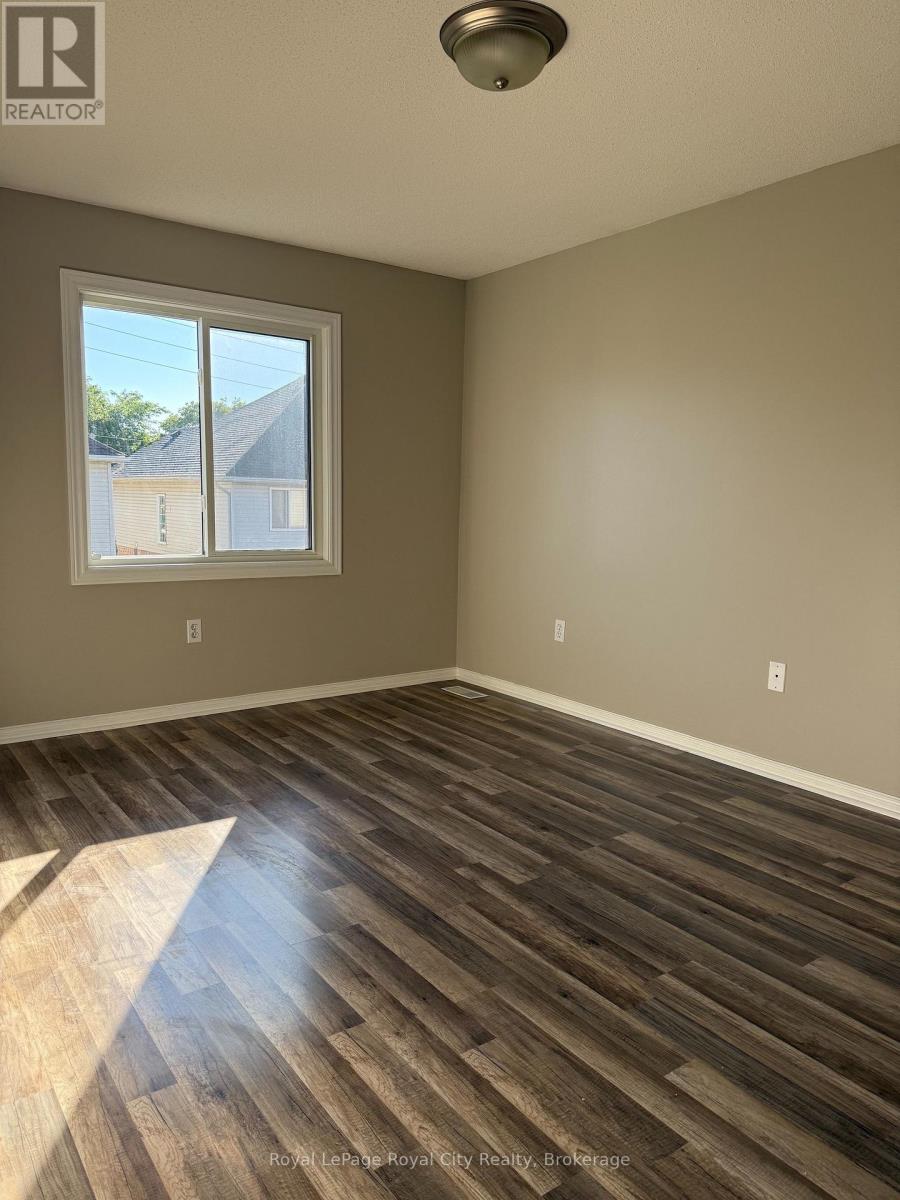 93 - 240 London Road W, Guelph, Ontario  N1H 8N8 - Photo 7 - X13793246
