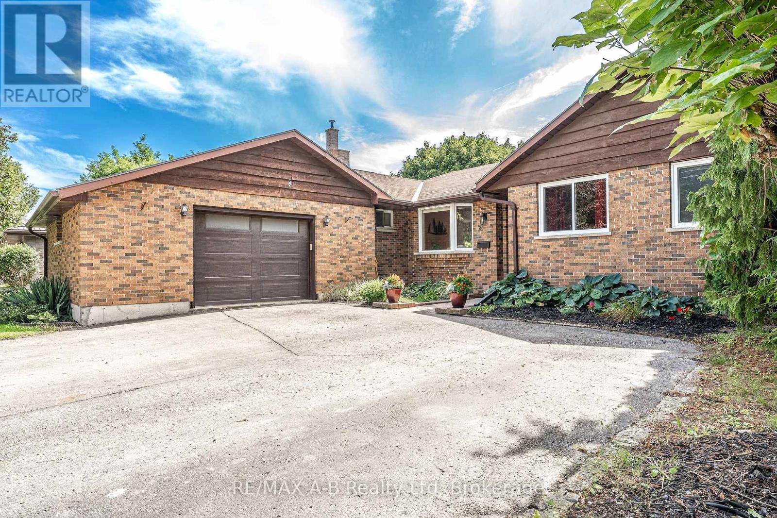 332 Widder Street E, St. Marys, Ontario  N4X 1A6 - Photo 2 - X13793310