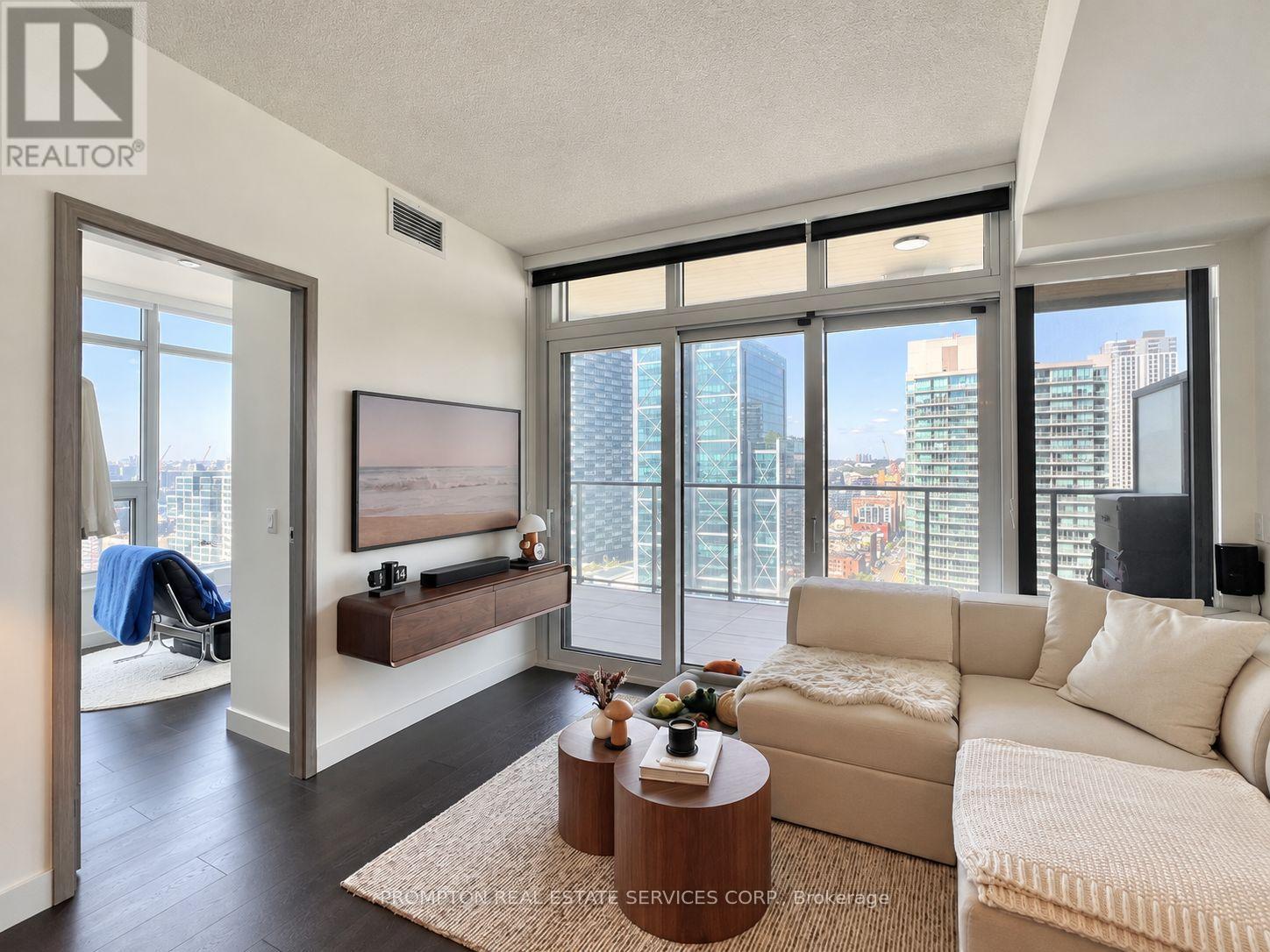 2903 - 3 Concord Cityplace Way, Toronto, Ontario  M5V 0X4 - Photo 13 - C13793222