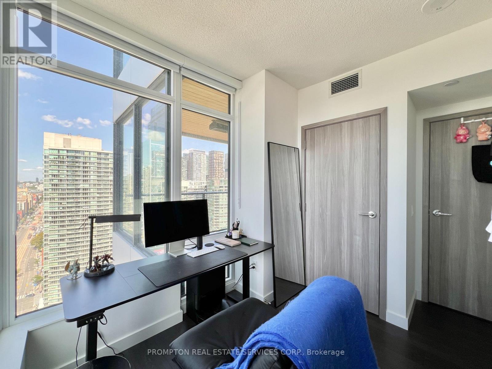 2903 - 3 Concord Cityplace Way, Toronto, Ontario  M5V 0X4 - Photo 16 - C13793222