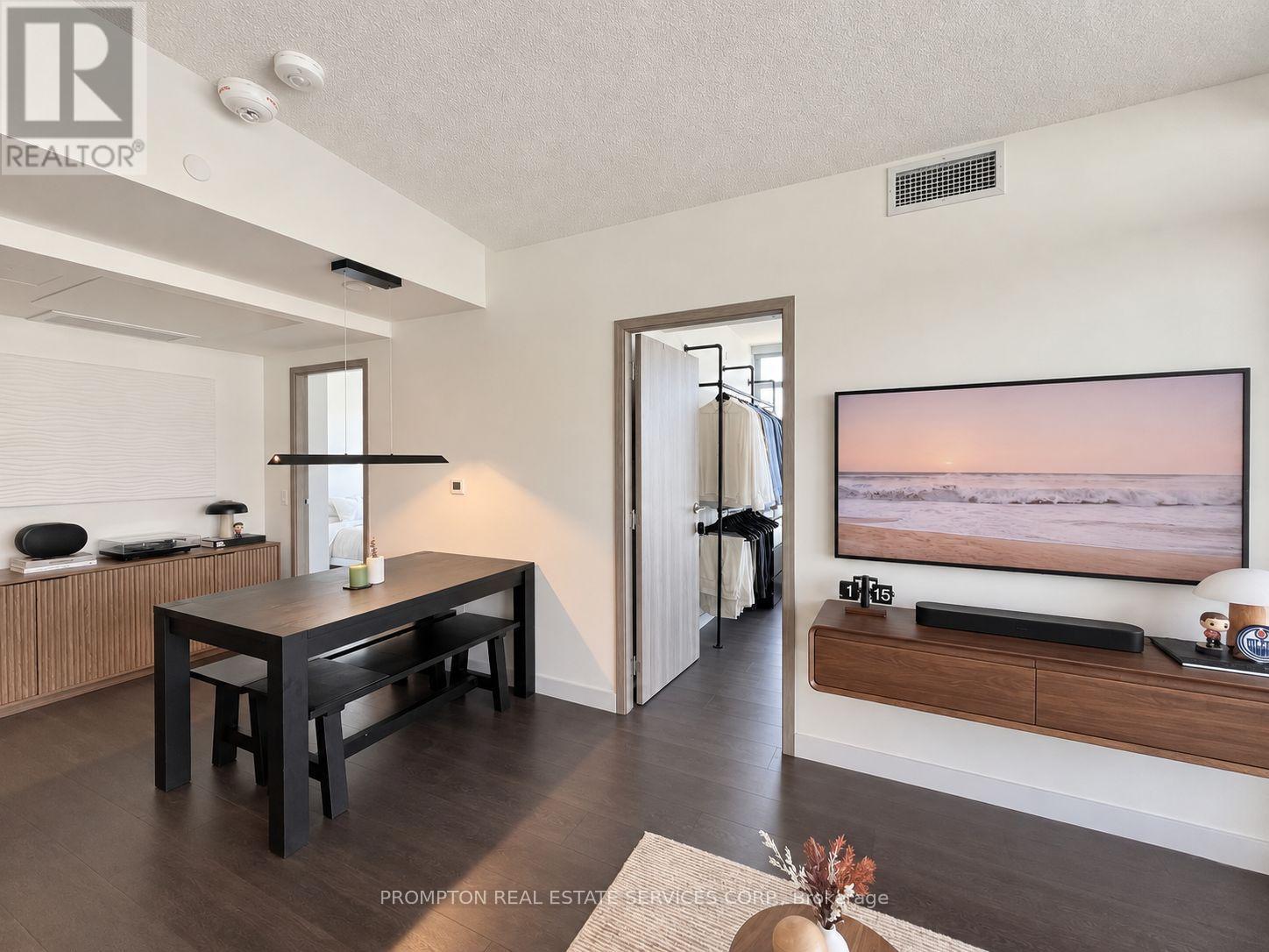 2903 - 3 Concord Cityplace Way, Toronto, Ontario  M5V 0X4 - Photo 7 - C13793222