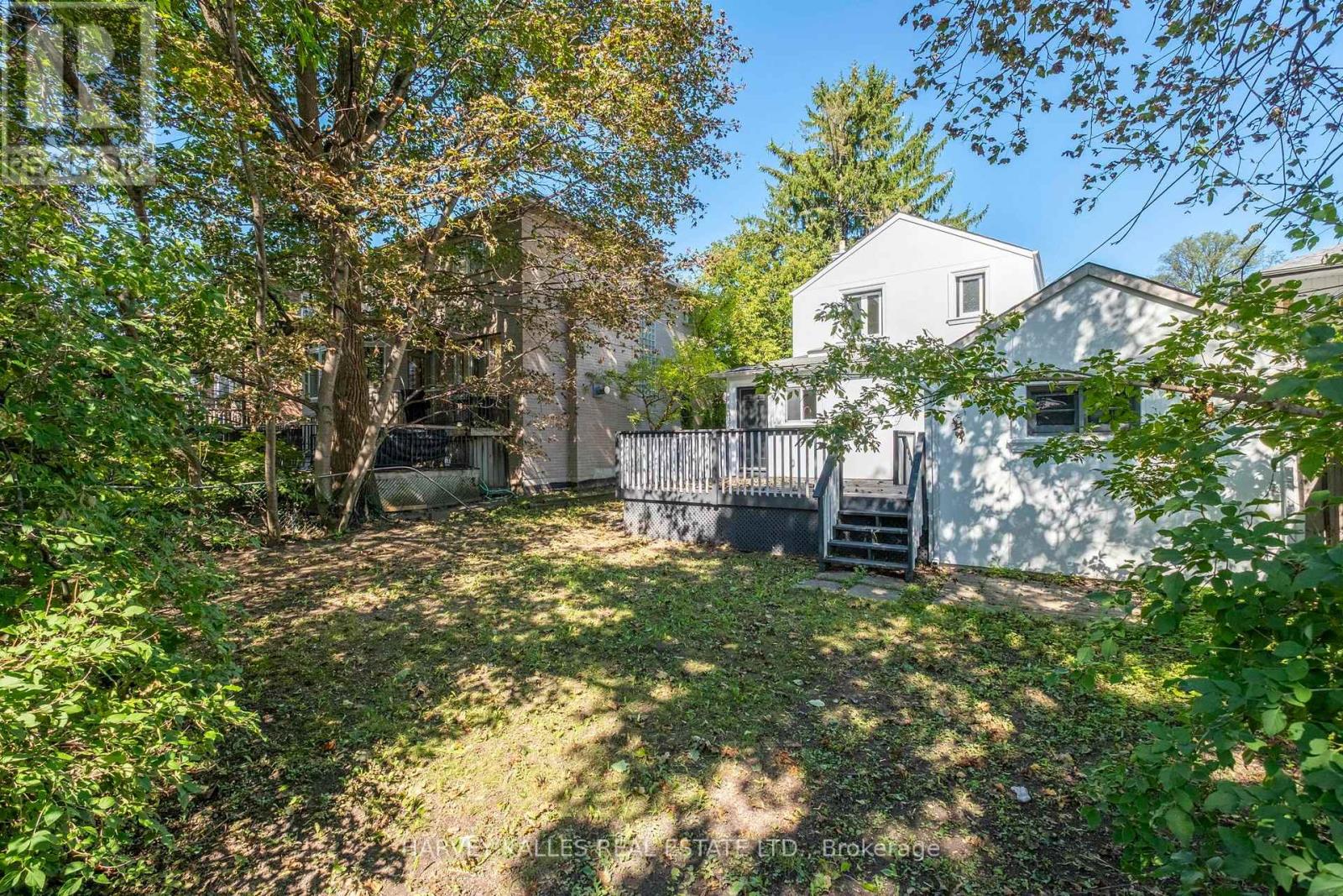 547 Melrose Avenue, Toronto, Ontario  M5M 2A4 - Photo 39 - C13793344