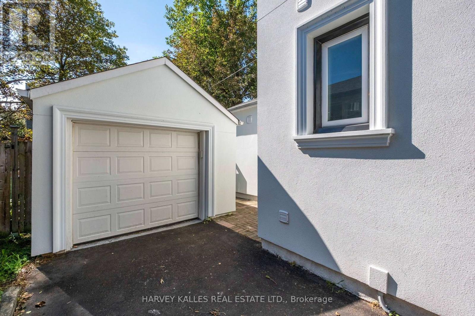 547 Melrose Avenue, Toronto, Ontario  M5M 2A4 - Photo 42 - C13793344