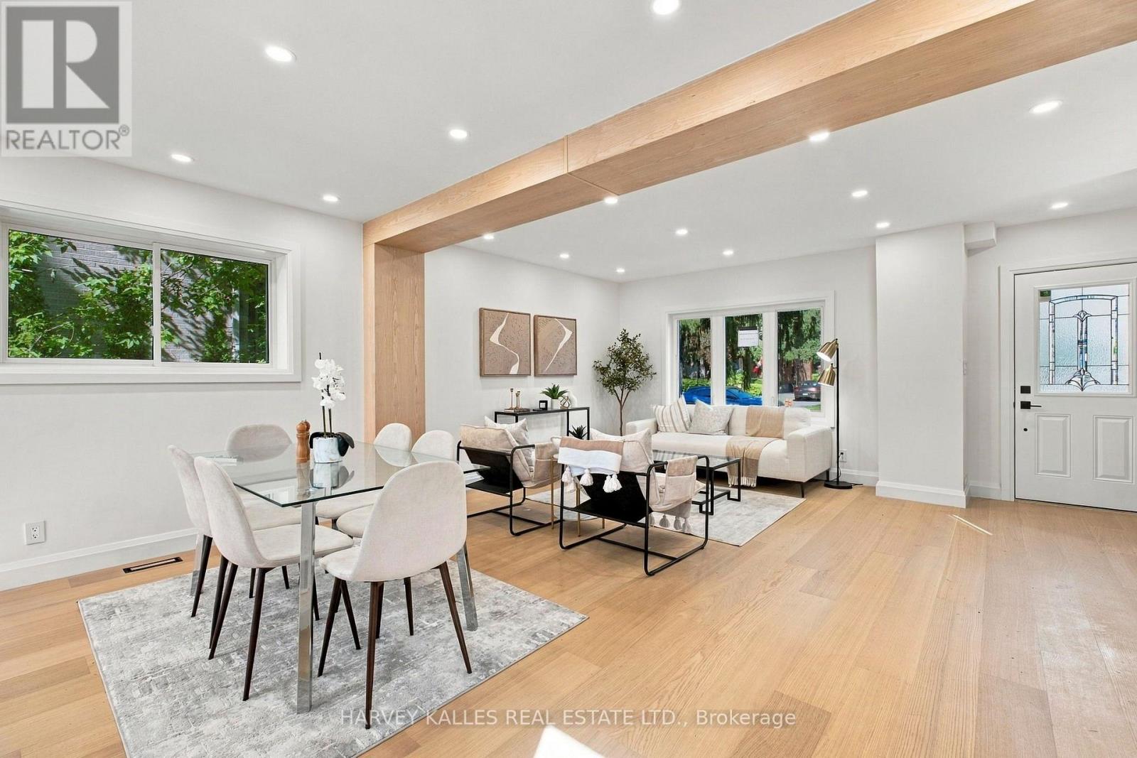 547 Melrose Avenue, Toronto, Ontario  M5M 2A4 - Photo 9 - C13793344