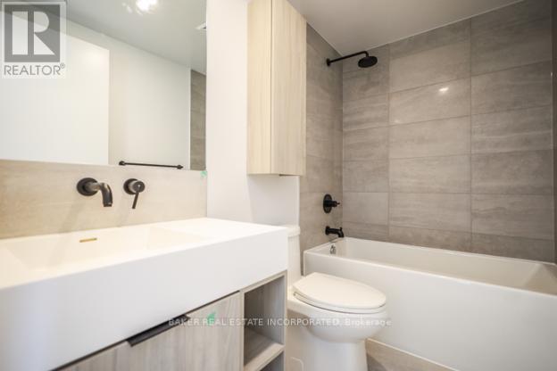 1617 - 108 Peter Street, Toronto, Ontario  M5V 0W2 - Photo 18 - C13793364