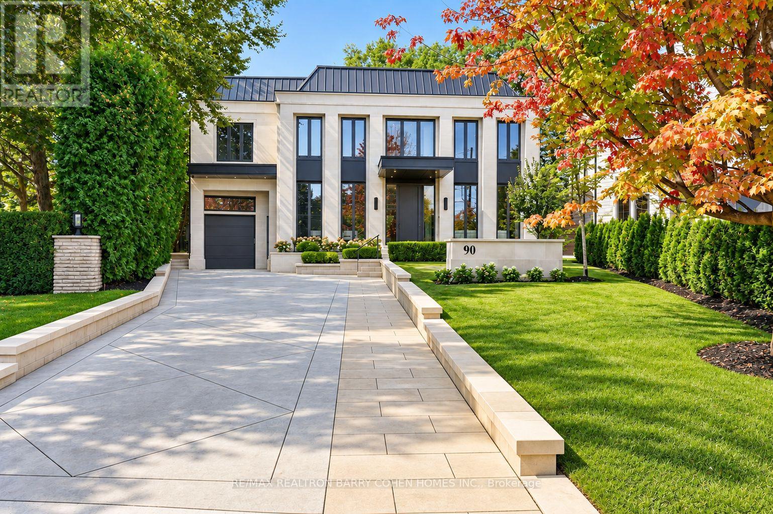 90 ARJAY CRESCENT, Toronto, Ontario
