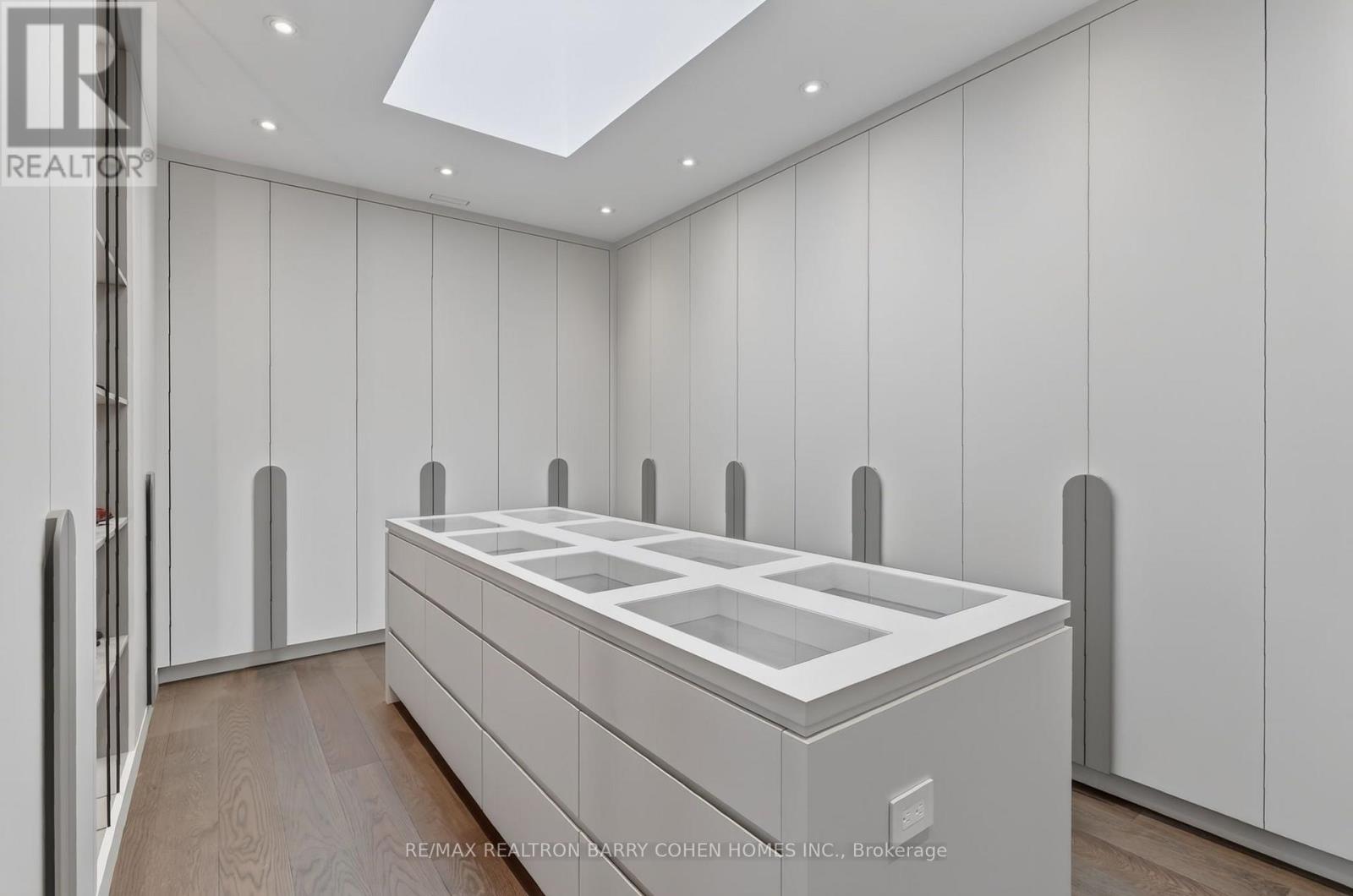 90 Arjay Crescent, Toronto, Ontario  M2L 1C7 - Photo 26 - C13793490