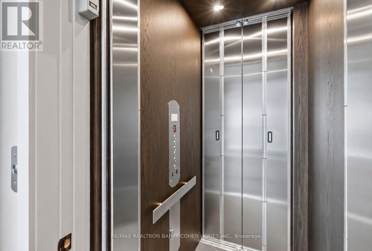 90 Arjay Crescent, Toronto, Ontario  M2L 1C7 - Photo 37 - C13793490