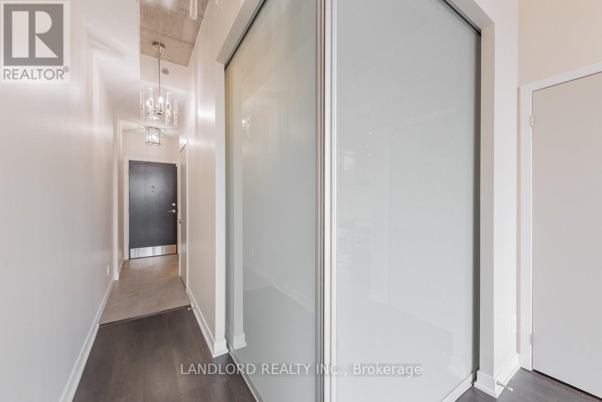 607 - 8 Gladstone Avenue, Toronto, Ontario  M6J 0B3 - Photo 15 - C13793494