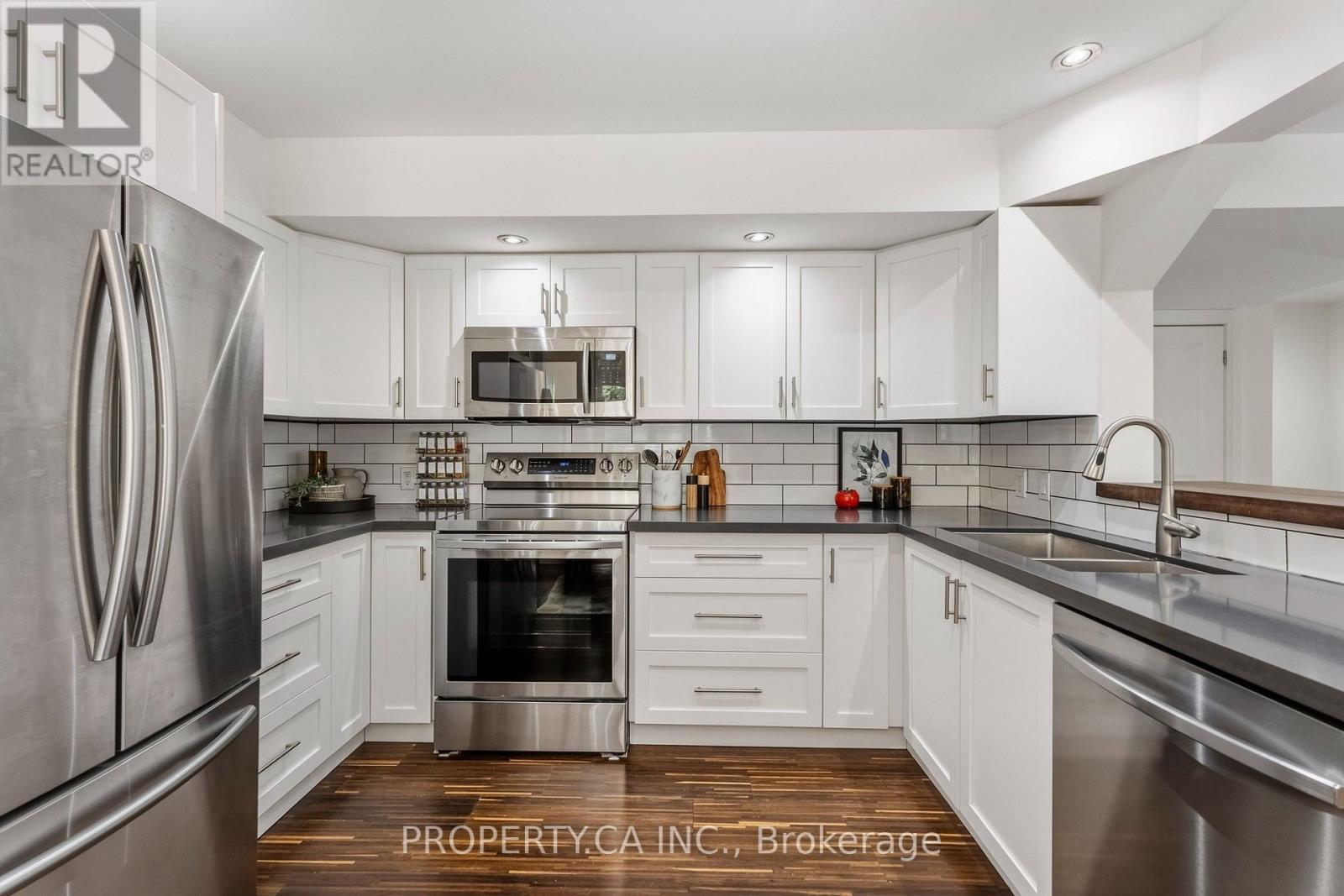 Th2 - 208 Niagara Street, Toronto, Ontario  M6J 3W5 - Photo 15 - C13793496