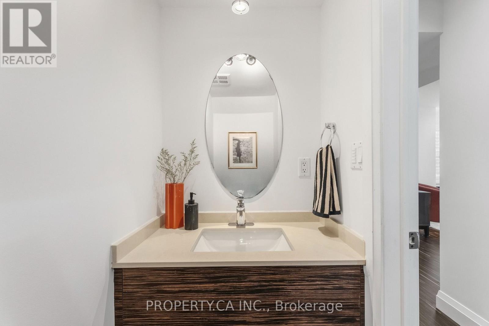 Th2 - 208 Niagara Street, Toronto, Ontario  M6J 3W5 - Photo 22 - C13793496