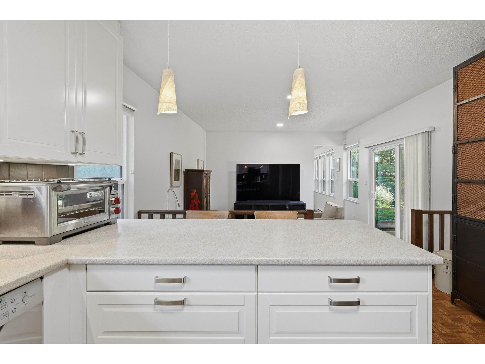 12318 24 Avenue, Surrey, British Columbia  V4A 5P4 - Photo 11 - R3166411