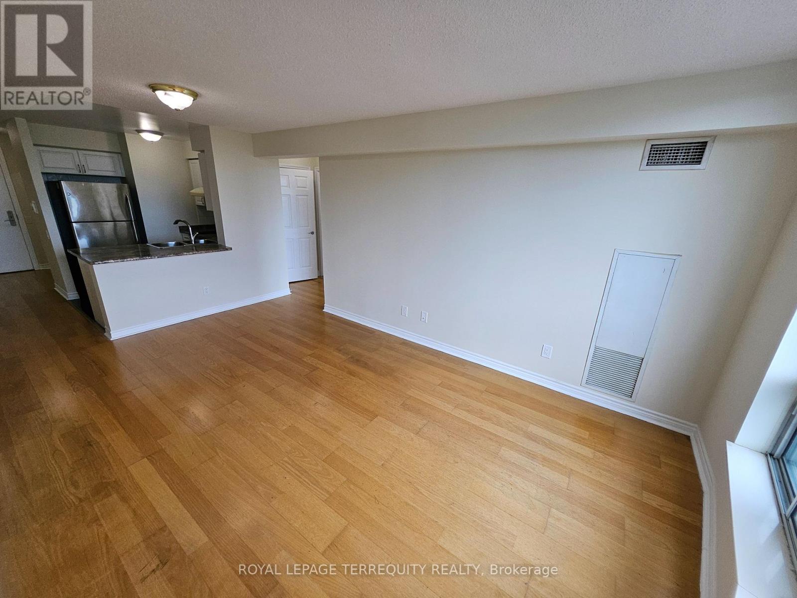 306 - 61 Town Centre Court, Toronto, Ontario  M1P 5C5 - Photo 11 - E13793234
