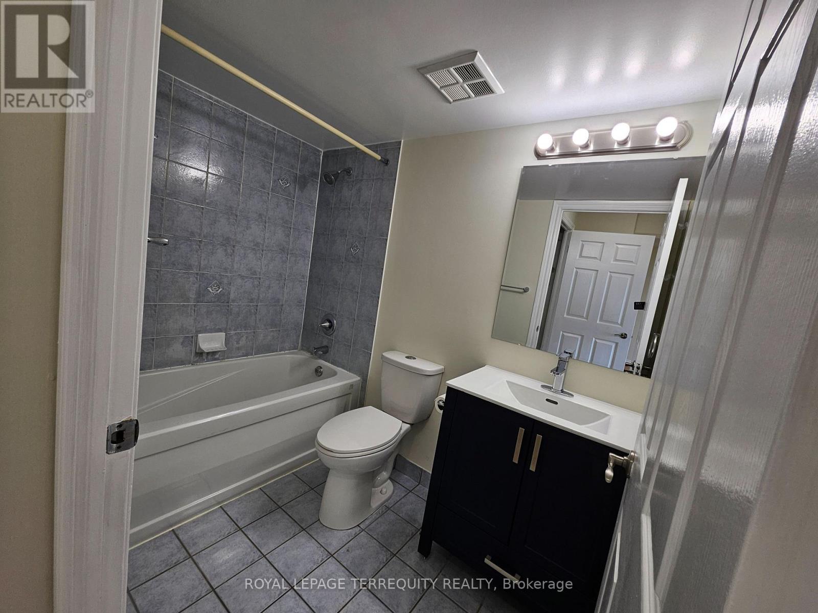 306 - 61 Town Centre Court, Toronto, Ontario  M1P 5C5 - Photo 12 - E13793234