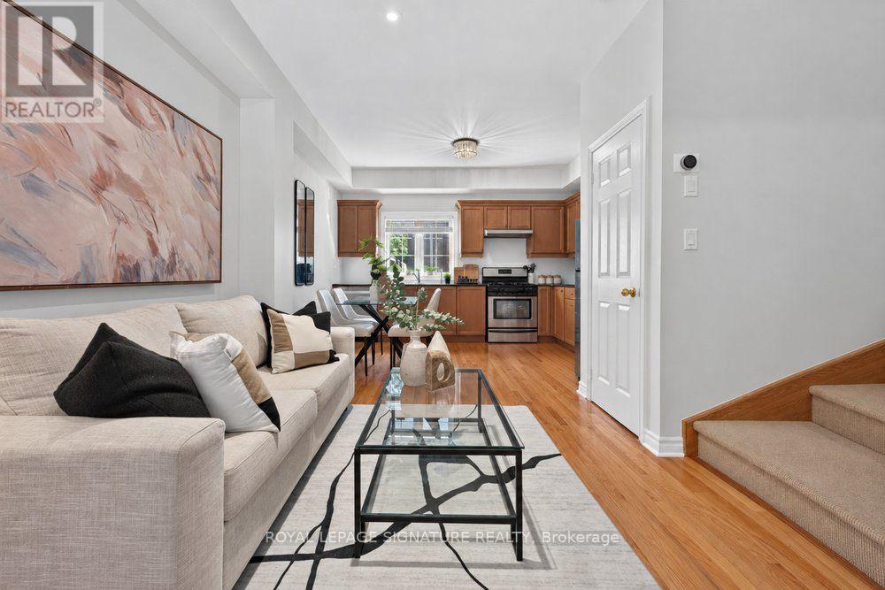 1755 Danforth Avenue, Toronto, Ontario  M4C 1J1 - Photo 12 - E13793304