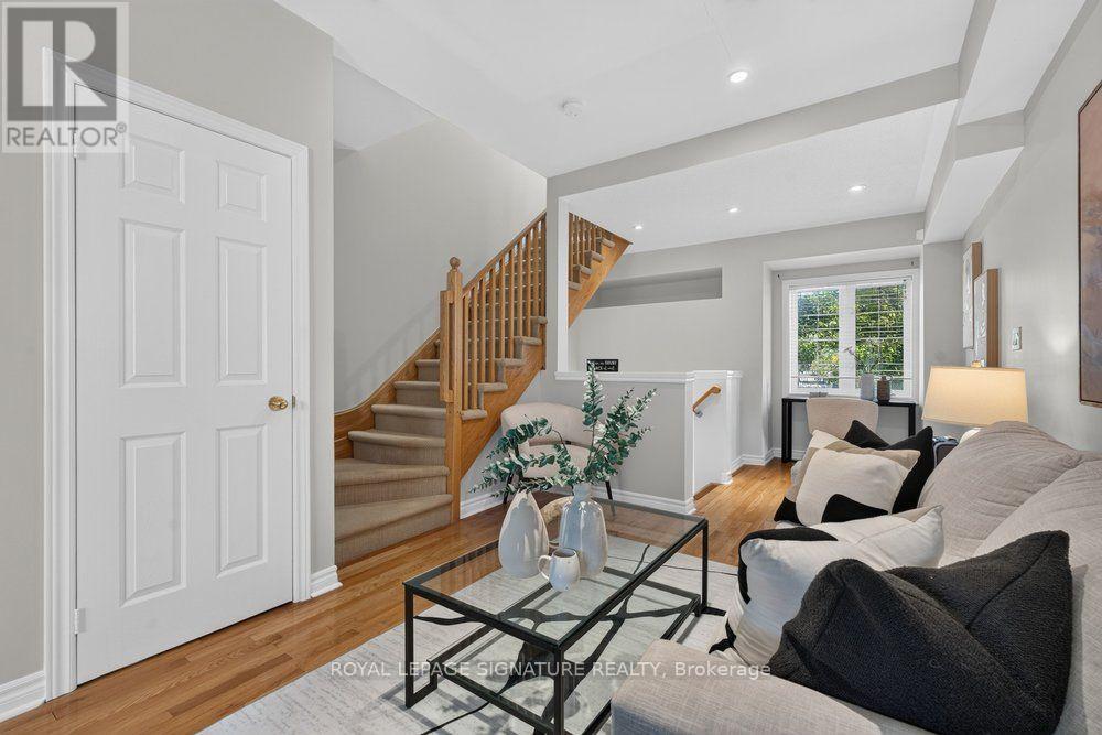 1755 Danforth Avenue, Toronto, Ontario  M4C 1J1 - Photo 13 - E13793304