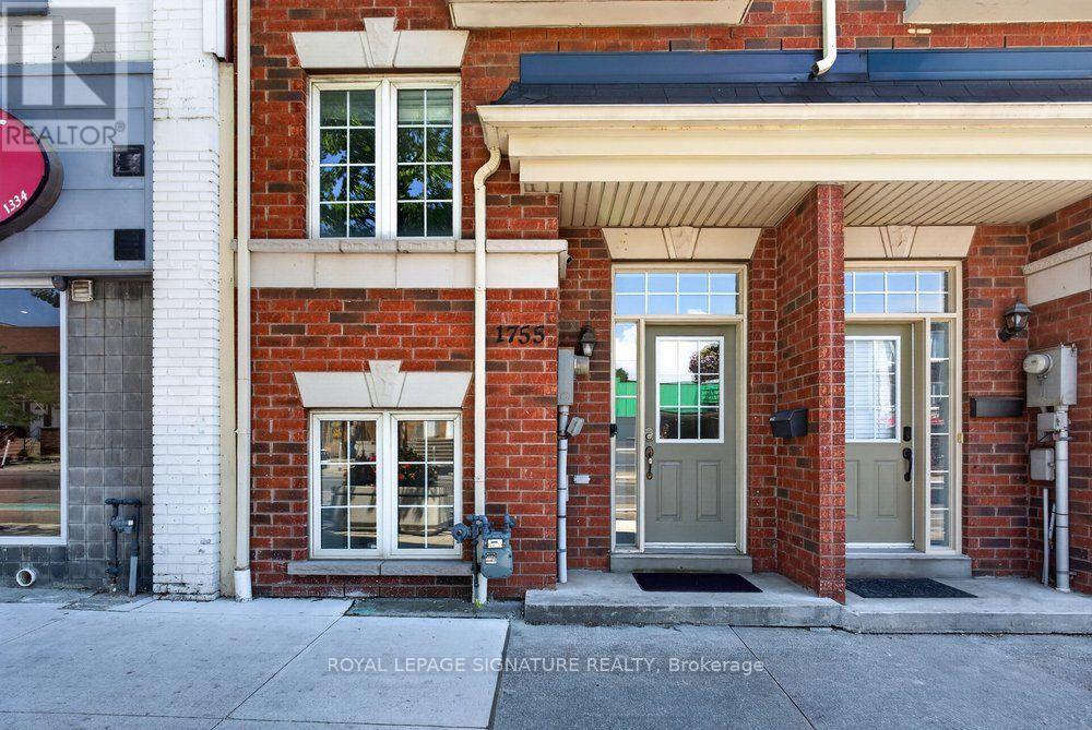 1755 Danforth Avenue, Toronto, Ontario  M4C 1J1 - Photo 4 - E13793304