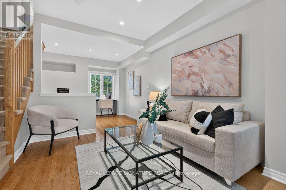 1755 Danforth Avenue, Toronto, Ontario  M4C 1J1 - Photo 9 - E13793304