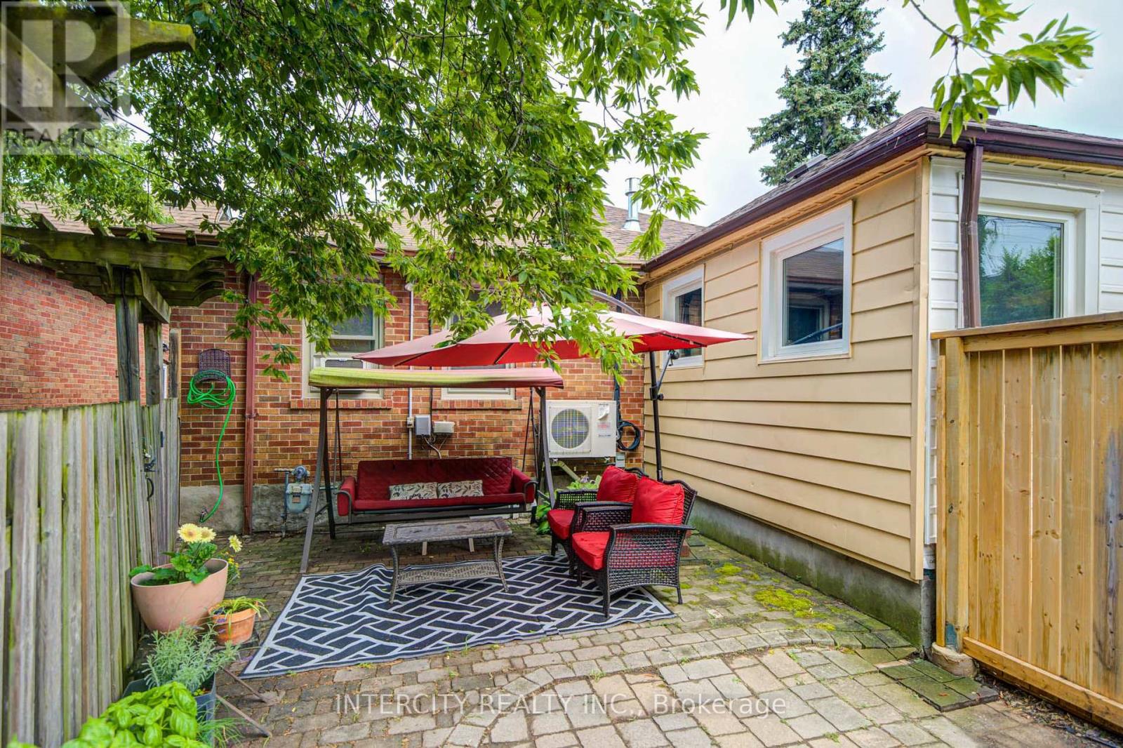 256 Blantyre Avenue, Toronto, Ontario  M1N 2S1 - Photo 41 - E13793330