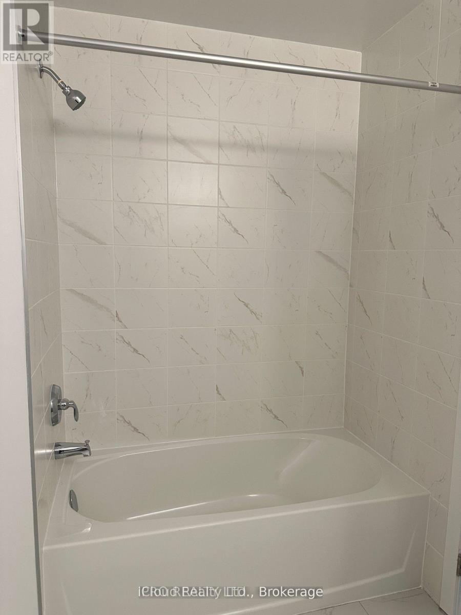 2511 - 1455 Celebration Drive, Pickering, Ontario  L1W 1L8 - Photo 6 - E13793486