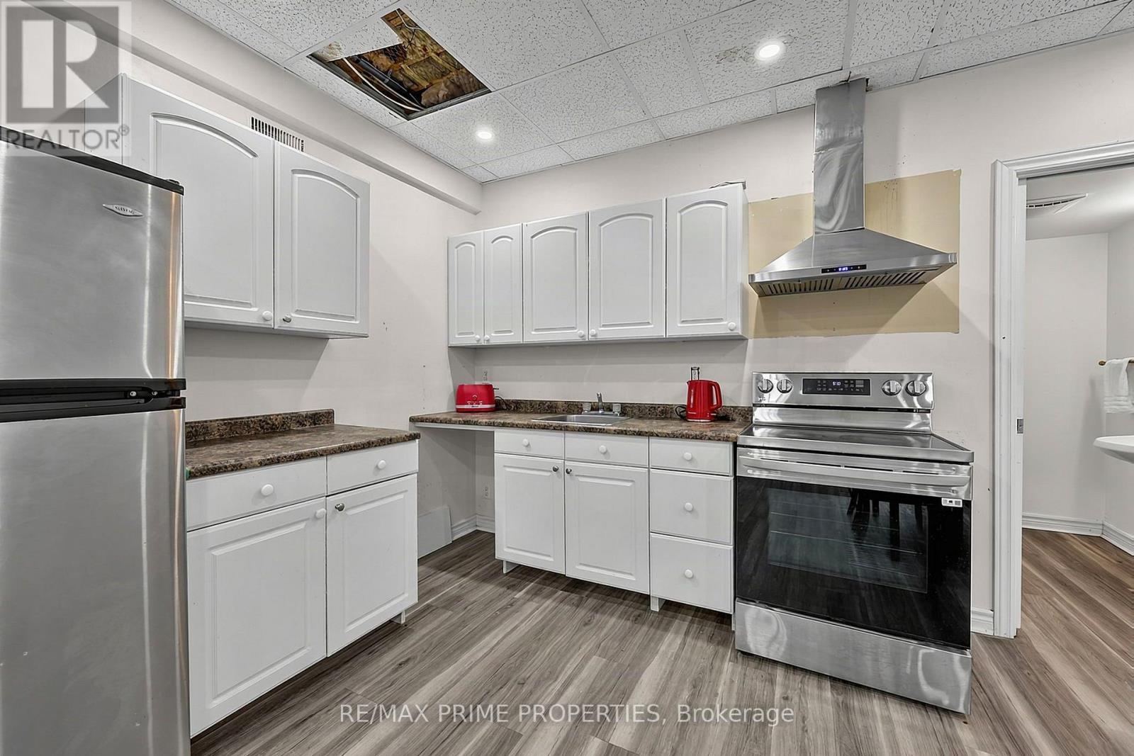 20369 Centre Street, East Gwillimbury, Ontario  L0G 1M0 - Photo 29 - N13793320