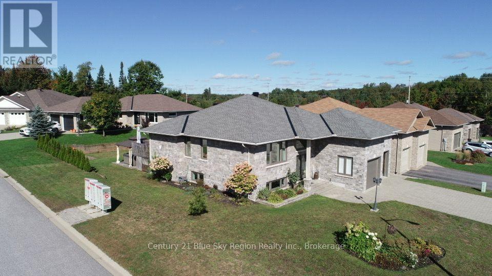 21 Sugarbush Street, North Bay, Ontario  P1C 0A4 - Photo 33 - X13793464