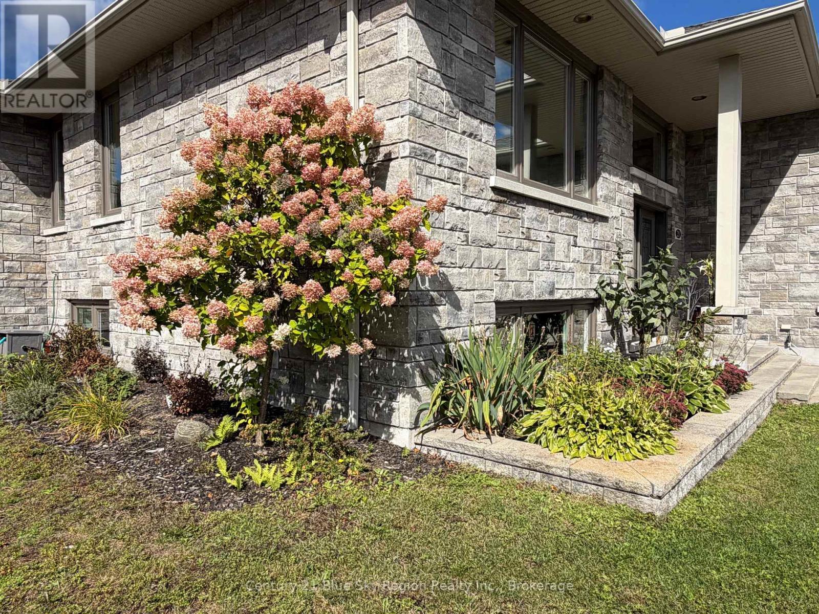 21 Sugarbush Street, North Bay, Ontario  P1C 0A4 - Photo 32 - X13793464