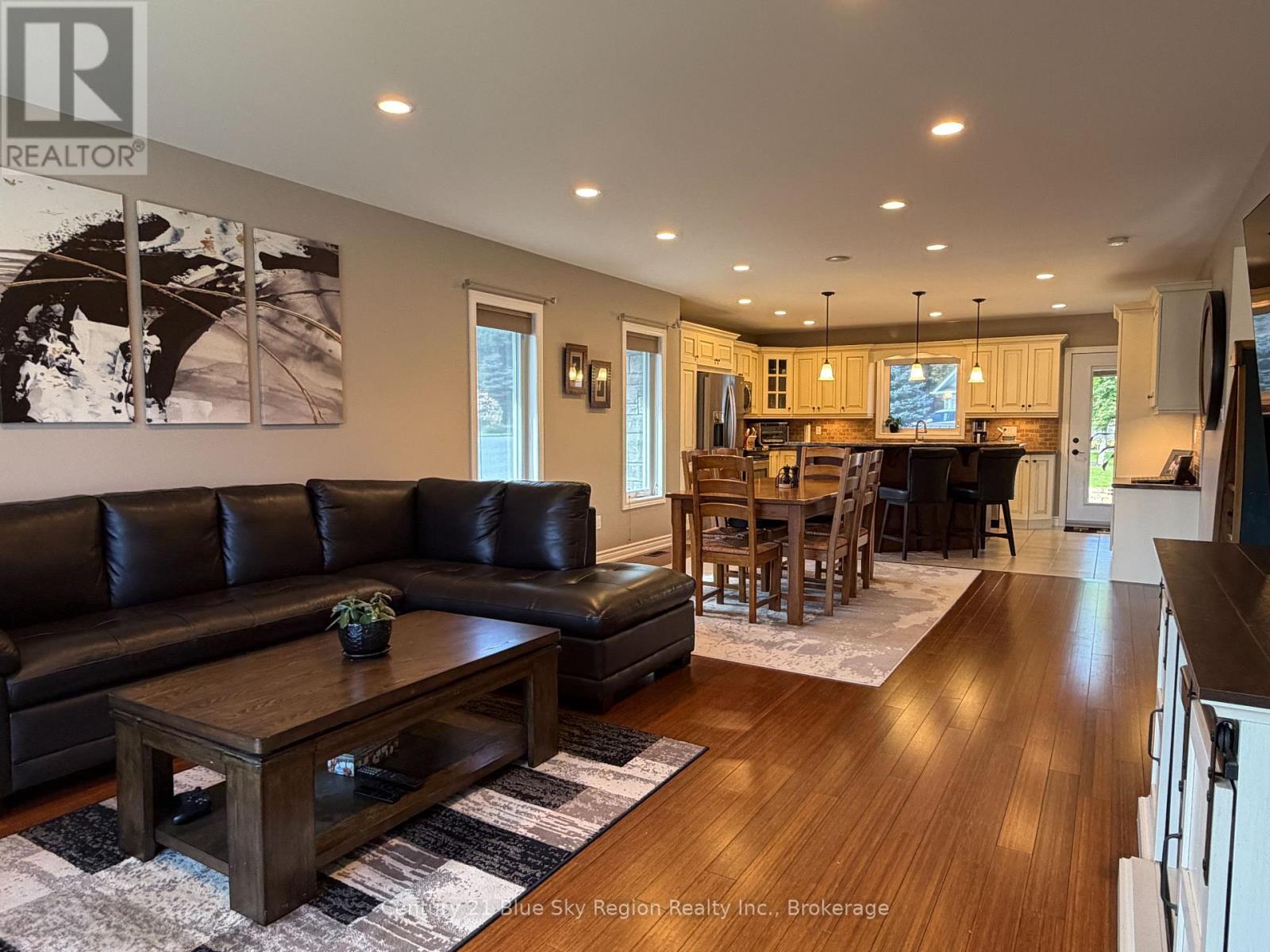 21 Sugarbush Street, North Bay, Ontario  P1C 0A4 - Photo 6 - X13793464